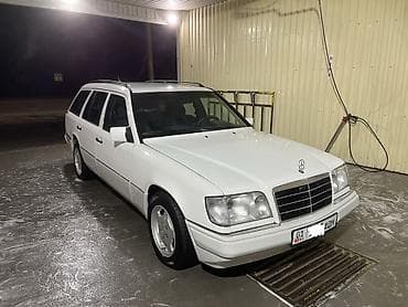 бенза насоз: Mercedes-Benz E-Class: 1994 г., 2.2 л, Автомат, Бензин, Универсал — 1