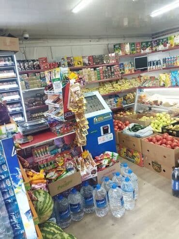 оборудования для магазина: 6 мкр Сдается часть магазина с товаром Площадь:35м2 Цена:20000 — 3