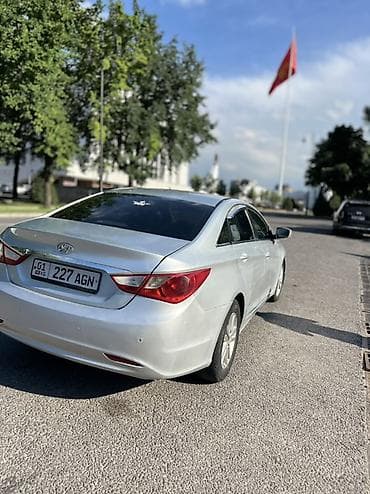lf sonata: Hyundai Sonata: 2012 г., Седан — 6