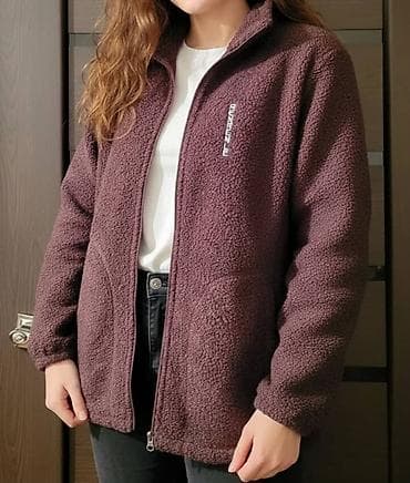 coco chanel: 🎀CHANEL КУРТКА ДЕМИ РАЗМЕР- XL - 700 СОМ. 🎀ПЛАЩ- S,M -700 СОМ 🎀КОФТА — 9