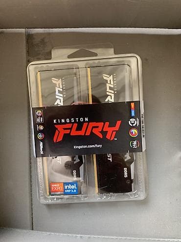 e5 2666: Оперативная память, Kingston Fury, 16 ГБ, DDR5, 6000 МГц, Для ПК — 1