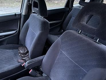 спойлер тюнинг: Honda Stream: 2001 г., 2 л, Типтроник, Бензин, Универсал — 6