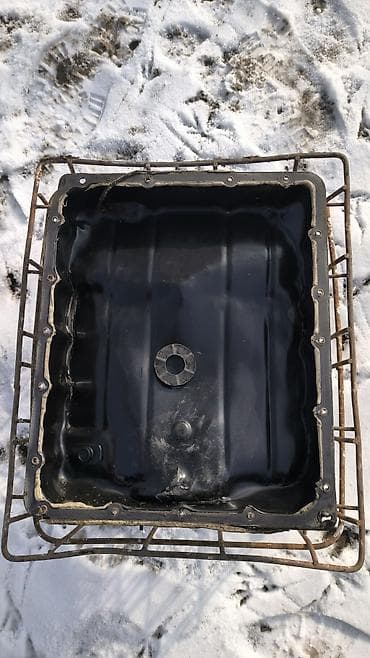 поддон двигателя: Картер Nissan 1993 г., Б/у, Оригинал, Япония — 3