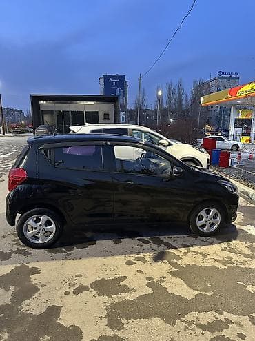 lada largus: Chevrolet Spark: 2019 г., 1 л, Вариатор, Бензин, Хэтчбэк — 4