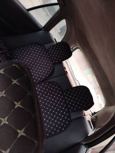 mazda 323 ф: Mazda 323: 2002 г., 1.6 л, Механика, Бензин, Хетчбек — 6