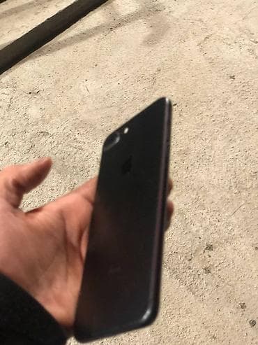 nintendo 2ds: IPhone 7 Plus, Б/у, 128 ГБ, Черный, 100 % — 3
