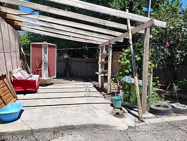 сдаю дом без хозяина: Продаётся частный дом 3.5 соток отдельный. Газ,свет,вода.От основной — 5