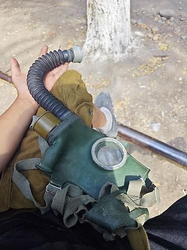 Противогаз с сумкой и шлангом - Комплектация: маска из эластичного — 3