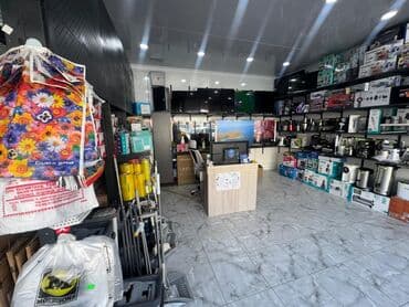 дом рынок дордой: Продаю Бутик В торговом центре, 30 м², 1 этаж — 3