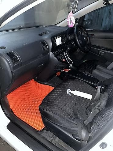 жардам авто: Toyota WISH: 2003 г., 1.8 л, Автомат, Бензин, Универсал — 3