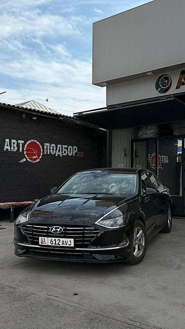 Hyundai Sonata: 2021 г., 2 л, Автомат, Газ, Седан