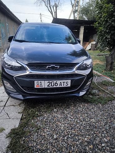 wuling mini ev: Chevrolet Spark: 2019 г., 0.9 л, Автомат, Бензин, Хэтчбэк — 1