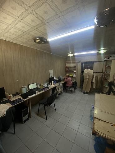 аренда помещения под швейный цех: Сдаю коммерческое помещение по 1 линии(по Советской), между улицами — 4