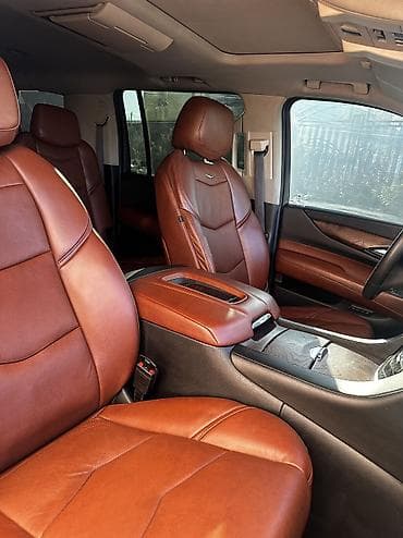 машины до 400000: Cadillac Escalade: 2015 г., 6.2 л, Автомат, Бензин, Внедорожник — 9