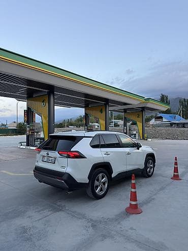 Транспорт: Toyota RAV4: 2020 г., 2.5 л, Автомат, Гибрид, Кроссовер — 5
