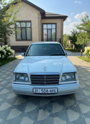 панел на ваз 2107: Mercedes-Benz W124: 1994 г., Седан — 1