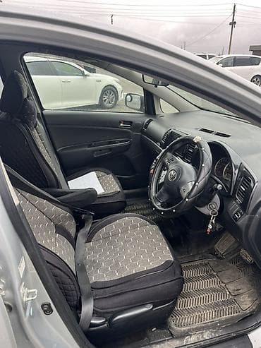 golf 3 universal: Toyota WISH: 2003 г., 1.8 л, Автомат, Бензин, Универсал — 5