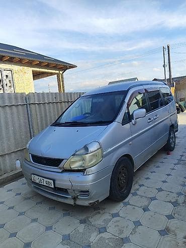 авариные авто: Nissan Serena: 2001 г., 2 л, Вариатор, Газ, Минивэн — 3