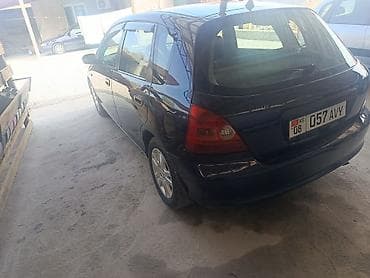 Продажа авто: Honda Civic: 2003 г., 1.5 л, Бензин, Хэтчбэк — 3