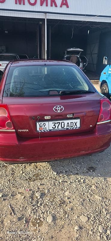 бмв блок: Toyota Avensis: 2003 г., 1.8 л, Автомат, Бензин, Седан — 6