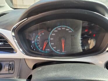 шины на сапок бу: Chevrolet Spark: 2016 г., 1 л, Вариатор, Бензин, Хэтчбэк — 8