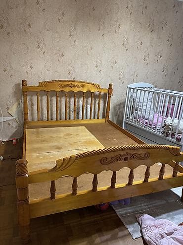 Кровать 180*200
Без матраса
4500 с 

Самовывоз Асанбай 35 дом