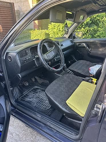 smart plus: Volkswagen Golf: 1993 г., Механика, Бензин, Хэтчбэк — 5