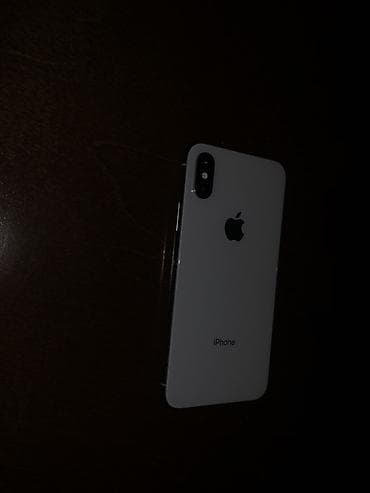 iphone 17e: IPhone Xs, Б/у, 64 ГБ, Белый, Чехол — 2