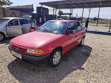 120 prado: Opel Astra: 1992 г., 1.6 л, Механика, Бензин, Хэтчбэк — 6