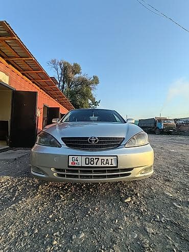 наускат тойота ипсум 2002: Toyota Camry: 2003 г., 2.4 л, Седан — 1