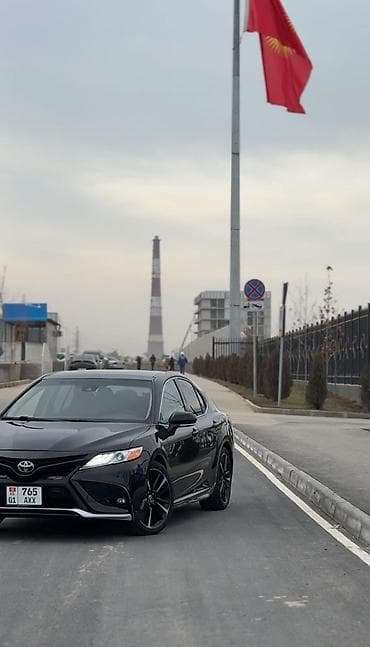 Toyota Camry: 2020 г., 2.5 л, Автомат, Бензин, Седан