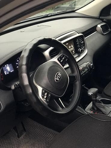 Продажа авто: Kia Sorento: 2017 г., Кроссовер — 8