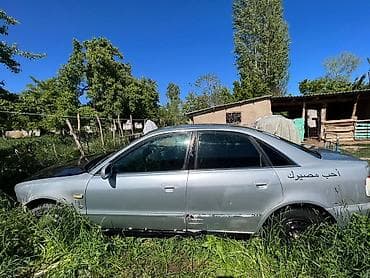 мото номер: Audi A4: 1997 г., 1.8 л, Автомат, Бензин, Седан — 2