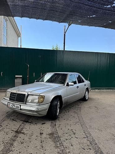 багажник мерс: Mercedes-Benz W124: 1990 г., 2.3 л, Механика — 9