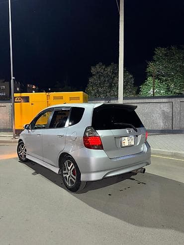 ml 55: Honda Fit: 2005 г., 1.5 л, Вариатор, Бензин, Хэтчбэк — 6