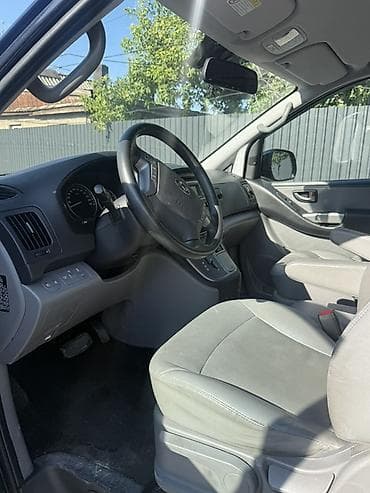 Hyundai Grand Starex: 2019 г., 2.5 л, Автомат, Дизель, Минивэн — 6