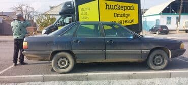 меняю дом на авто: Audi 100: 1982 г., 2.3 л, Механика, Бензин, Седан — 1