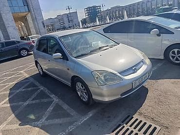 Honda Civic: 2001 г., 1.5 л, Автомат, Бензин, Хэтчбэк