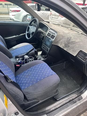 audi rs3: Toyota Avensis: 2002 г., 1.8 л, Механика, Бензин, Универсал — 9