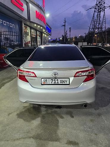 магнитола gx470: Toyota Camry: 2013 г., 2.5 л, Автомат, Бензин, Седан — 2