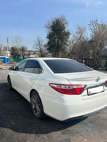 prius 2012: Toyota Camry: 2015 г., 2.5 л, Автомат, Бензин, Седан — 4