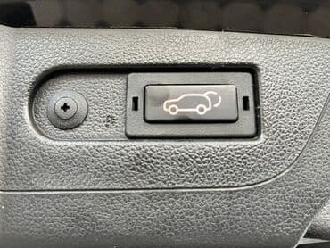 срочно продаю в связи с переездом: Ssangyong Rexton: 2018 г., 2.2 л, Автоматические, Дизель, Внедорожник — 6