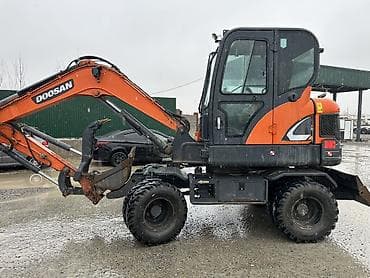 запчасти на мотоцикл бишкек: Экскаватор, 2021 г., Дөңгөлөктүү — 4