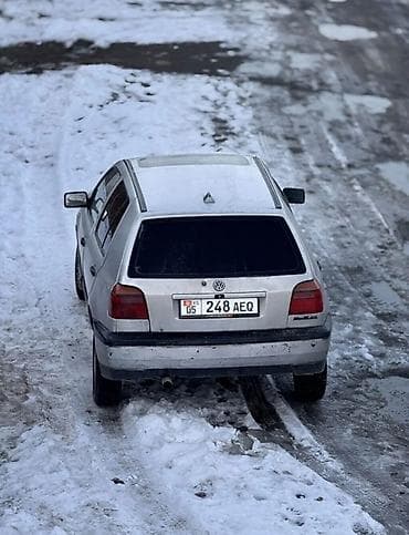 обшивка гольф 3: Volkswagen Golf: 1992 г., 1.8 л, Ручные, Бензин, Хэтчбэк — 1