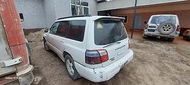 споллер: Subaru Forester: 2001 г., 2 л, Автомат, Газ, Универсал — 8