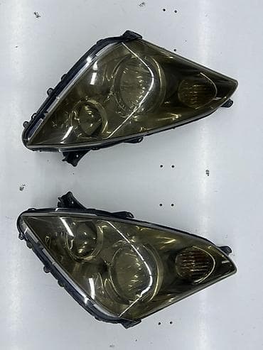 б4 80: Комплект передних фар Toyota 2003 г., Б/у, Оригинал, Япония — 1