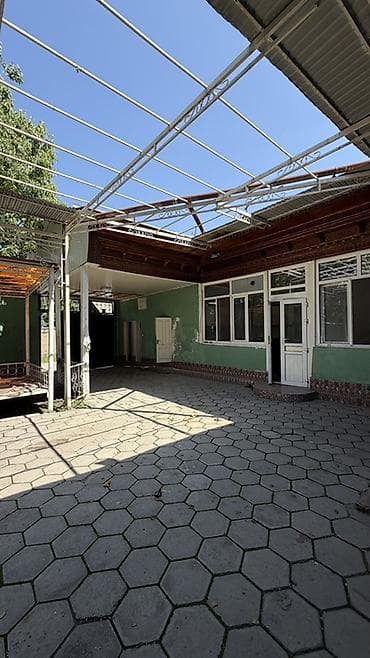 дом район ак орго: Сдается в аренду! На долгий срок жилой дом из 6 комнат по адресу — 4