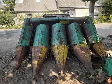 Кукурузная жатка, от 3 метров, Б/у — 1