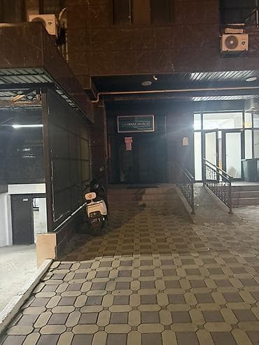 для магазина: Магазин, В жилом доме, 202 м² Отдельный вход — 2