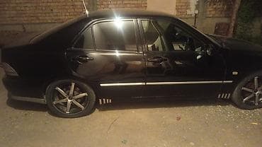 e53 4 8: Lexus IS: 1999 г., 2 л, Седан — 6